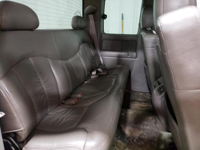 Photo 6 from auction – 2000 CHEVROLET SILVERADO with VIN 1GCEK19T6YZ153802
