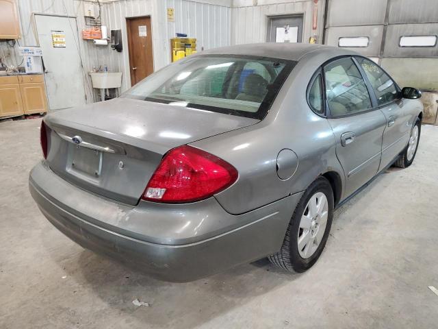 Photo 4 from auction – 2002 FORD TAURUS LX with VIN 1FAFP52282G212985