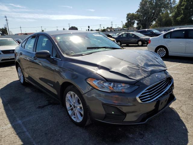 FORD FUSION SE 2019 with VIN 3FA6P0LU9KR208746 - Photo from auction