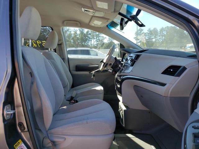 Photo 5 from auction – 2013 TOYOTA SIENNA LE with VIN 5TDKK3DC4DS379855