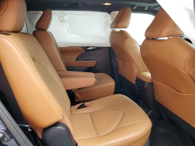 Photo 6 from auction – 2020 TOYOTA HIGHLANDER with VIN 5TDFZRBH9LS052283