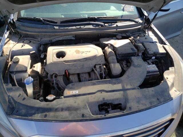 Photo 7 from auction – 2017 HYUNDAI SONATA SE with VIN 5NPE24AF3HH453893