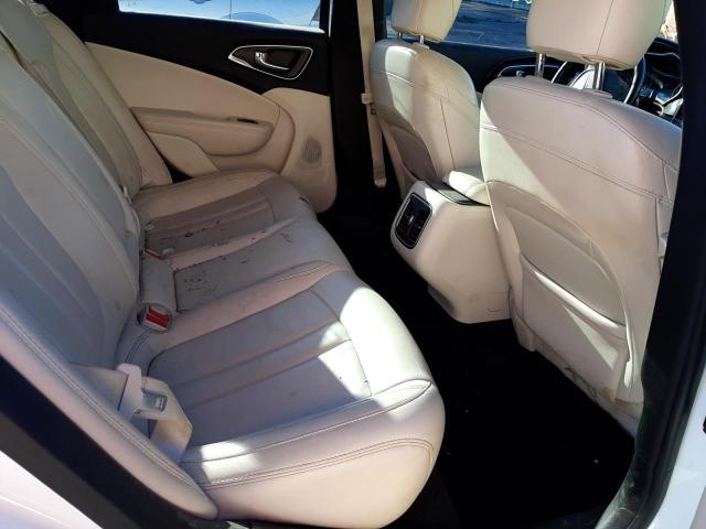 Photo 6 from auction – 2015 CHRYSLER 200 C with VIN 1C3CCCEG6FN523681
