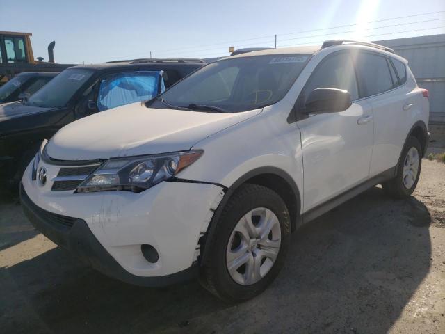 Photo 2 from auction – 2015 TOYOTA RAV4 LE with VIN JTMZFREV0FD046881