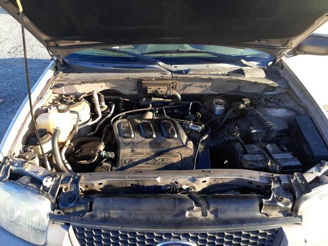 Photo 7 from auction – 2001 FORD ESCAPE XLS with VIN 1FMYU01181KA89543