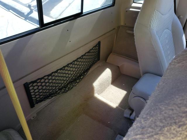 Photo 6 from auction – 2002 MAZDA B3000 CAB with VIN 4F4YR16U92TM19644