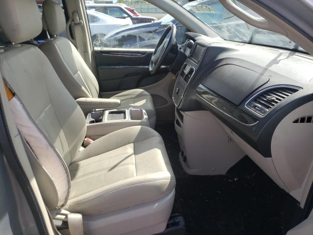 Photo 5 from auction – 2013 CHRYSLER TOWN & COU with VIN 2C4RC1BG3DR797595