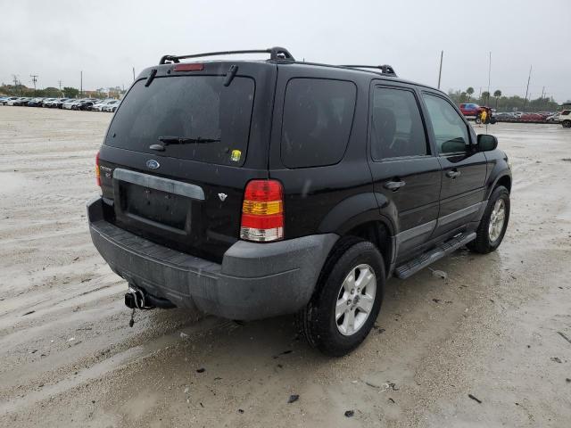 Photo 4 from auction – 2006 FORD ESCAPE with VIN 1FMYU03116KB00726