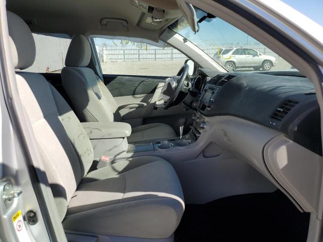 Photo 5 from auction – 2013 TOYOTA HIGHLANDER with VIN 5TDZK3EH1DS102718