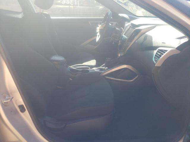 Photo 5 from auction – 2015 HYUNDAI VELOSTER with VIN KMHTC6AD4FU234566