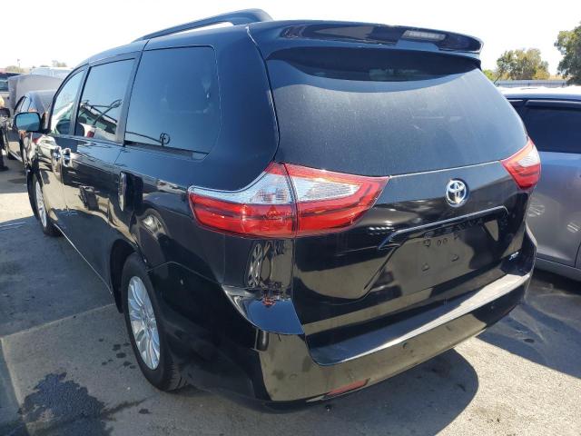Photo 3 from auction – 2016 TOYOTA SIENNA XLE with VIN 5TDYK3DC8GS697878