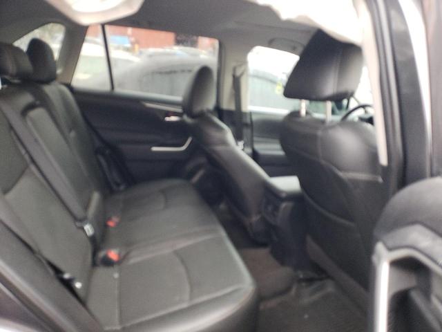 Photo 6 from auction – 2020 TOYOTA RAV4 XLE with VIN 2T3P1RFV0LC097124
