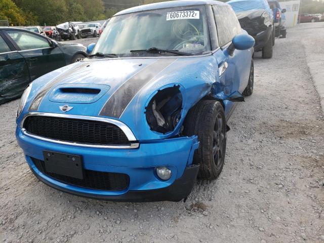 Photo 9 from auction – 2010 MINI COOPER S with VIN WMWMF7C59ATX45746