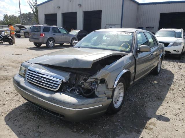 Photo 2 from auction – 2001 FORD CROWN VICT with VIN 2FAFP74WX1X149859
