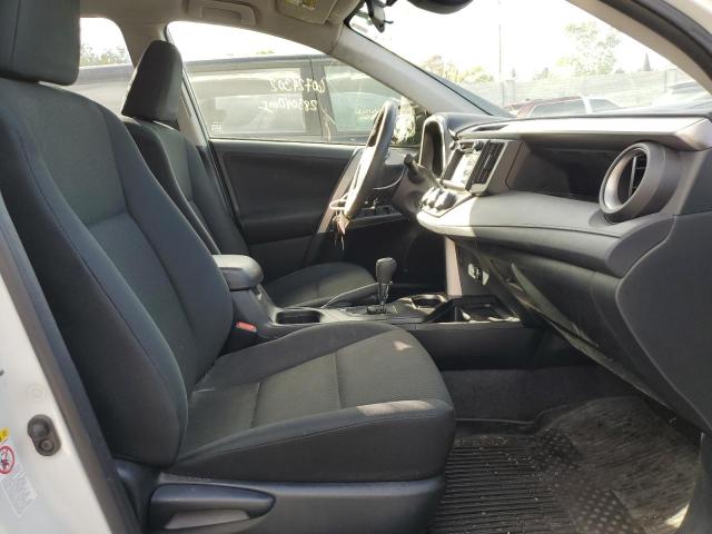 Photo 5 from auction – 2018 TOYOTA RAV4 LE with VIN JTMBFREV5JJ219466