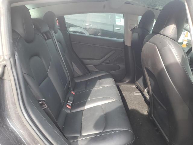 Photo 6 from auction – 2018 TESLA MODEL 3 with VIN 5YJ3E1EB7JF119276
