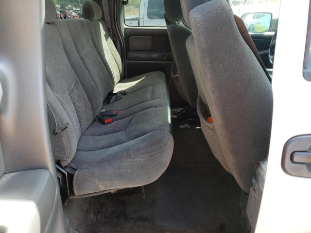 Photo 6 from auction – 2004 CHEVROLET SILVERADO with VIN 1GCHK29284E397348