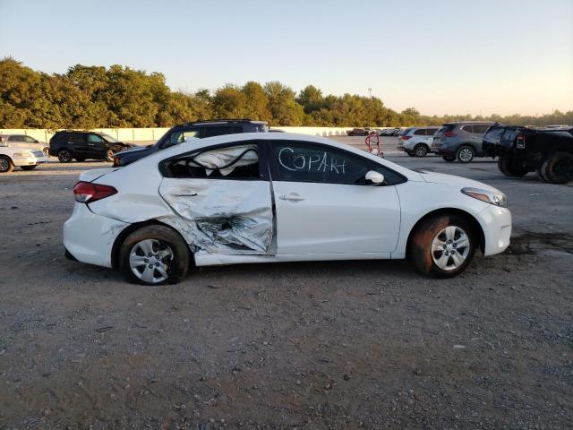Photo 9 from auction – 2017 KIA FORTE LX with VIN 3KPFL4A74HE052772