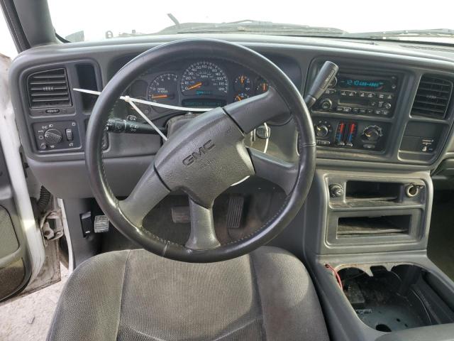 Photo 9 from auction – 2005 GMC SIERRA C25 with VIN 1GTHC29UX5E328550