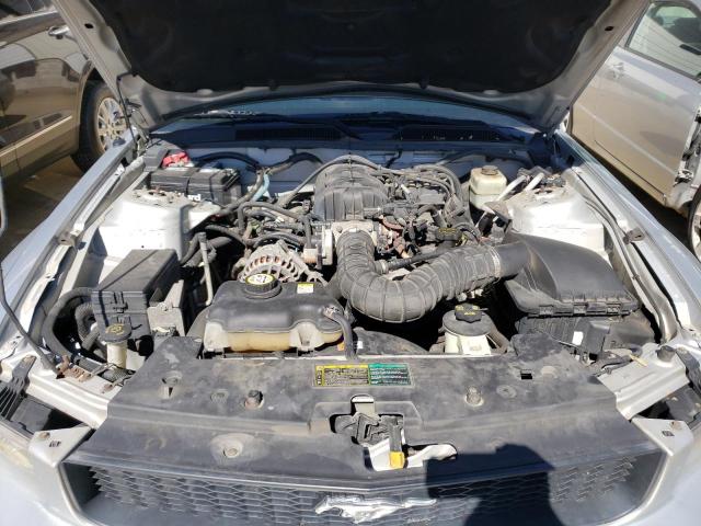 Photo 7 from auction – 2005 FORD MUSTANG with VIN 1ZVFT80N655258221