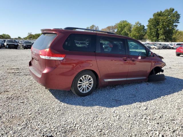 Photo 4 from auction – 2011 TOYOTA SIENNA XLE with VIN 5TDYK3DC5BS099398