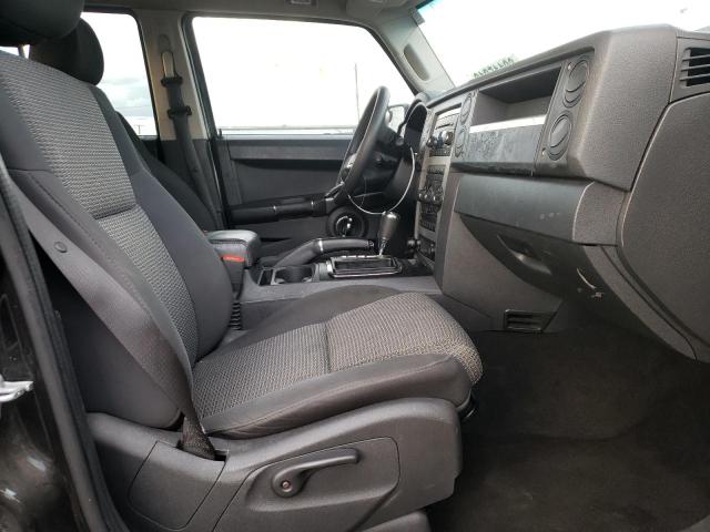 Photo 5 from auction – 2010 JEEP COMMANDER with VIN 1J4RG4GK2AC137159