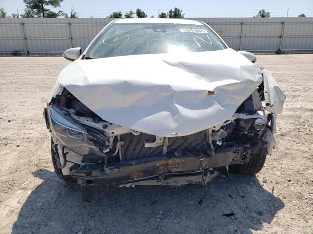 Photo 9 from auction – 2017 TOYOTA COROLLA L with VIN 5YFBURHE4HP660416