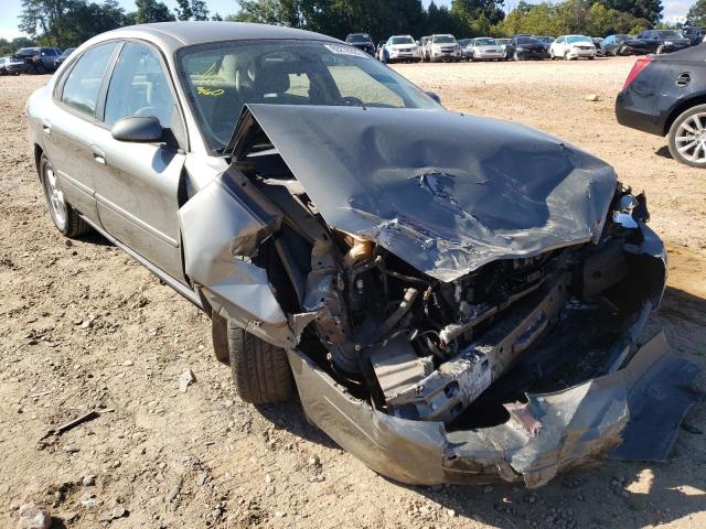 FORD TAURUS SES 2003 with VIN 1FAFP552X3G235049 - Photo from auction