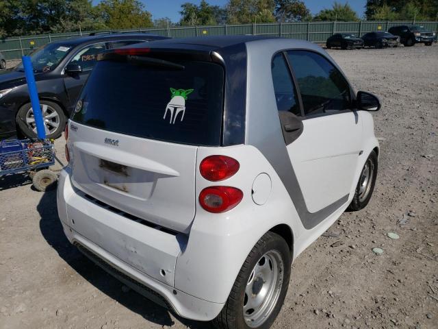 Photo 4 from auction – 2015 SMART FORTWO PUR with VIN WMEEJ3BA9FK808307