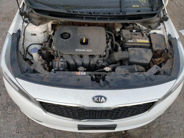 Photo 7 from auction – 2017 KIA FORTE LX with VIN 3KPFL4A74HE052772