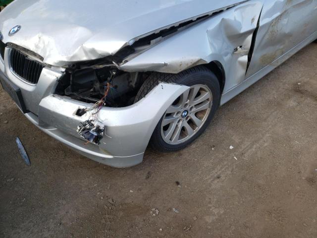 Photo 9 from auction – 2006 BMW 325 XI with VIN WBAVD13536KV04379