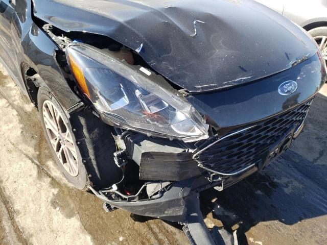 Photo 9 from auction – 2021 FORD ESCAPE SEL with VIN 1FMCU0H65MUA57346