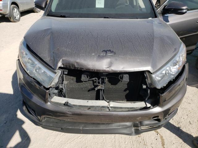 Photo 7 from auction – 2016 TOYOTA HIGHLANDER with VIN 5TDBKRFH3GS353795