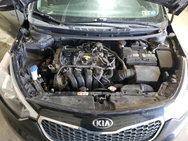 Photo 7 from auction – 2016 KIA FORTE LX with VIN KNAFK5A87G5547041