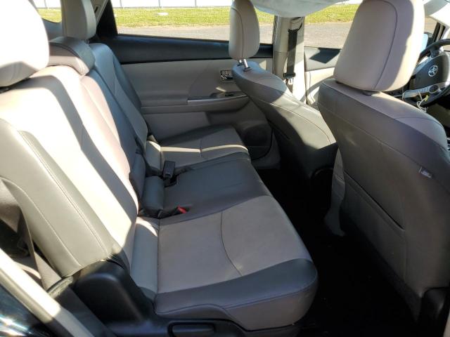 Photo 6 from auction – 2017 TOYOTA PRIUS V with VIN JTDZN3EU4HJ060018