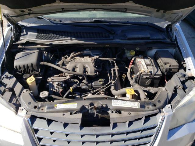 Photo 7 from auction – 2009 CHRYSLER TOWN & COU with VIN 2A8HR44E49R534362