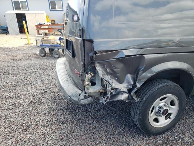 Photo 9 from auction – 2003 GMC SAFARI XT with VIN 1GTDM19X63B505268