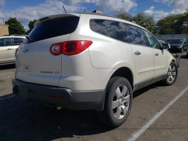 Photo 4 from auction – 2011 CHEVROLET TRAVERSE L with VIN 1GNKRLED0BJ386922