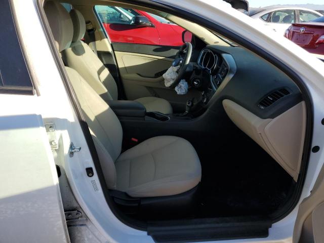 Photo 5 from auction – 2015 KIA OPTIMA LX with VIN KNAGM4A79F5659094