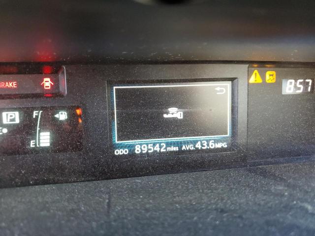 Photo 8 from auction – 2017 TOYOTA PRIUS V with VIN JTDZN3EU4HJ060018