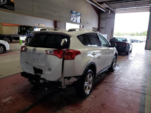 Photo 4 from auction – 2014 TOYOTA RAV4 XLE with VIN JTMRFREV7ED090567