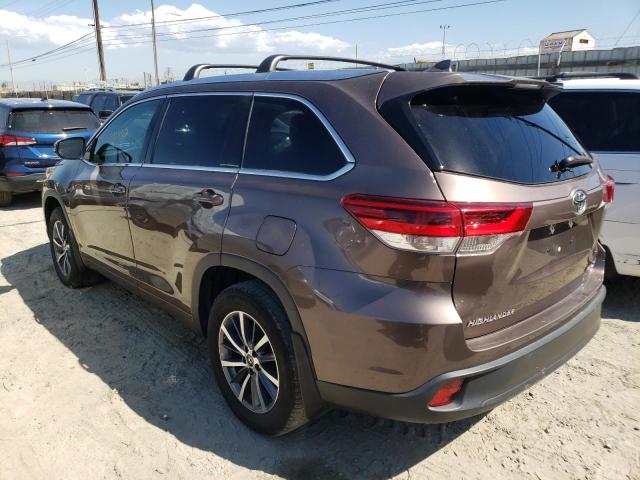 Foto 3 de la subasta – 2018 TOYOTA HIGHLANDER con VIN 5TDKZRFH5JS286653