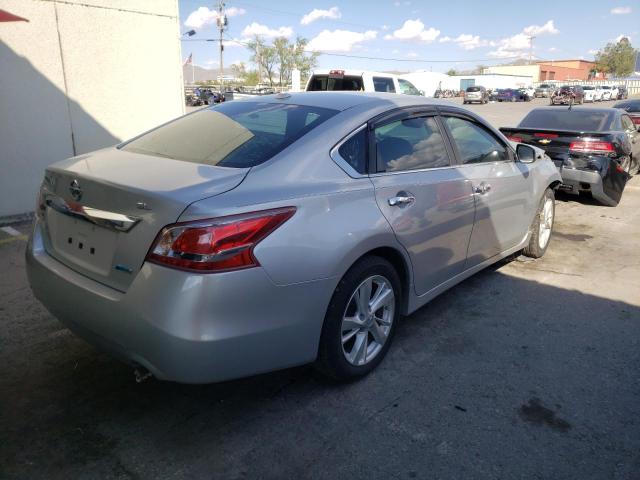 Photo 4 from auction – 2013 NISSAN ALTIMA 2.5 with VIN 1N4AL3AP0DN404522