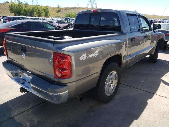Photo 4 from auction – 2005 DODGE DAKOTA QUA with VIN 1D7HW48N45S332789