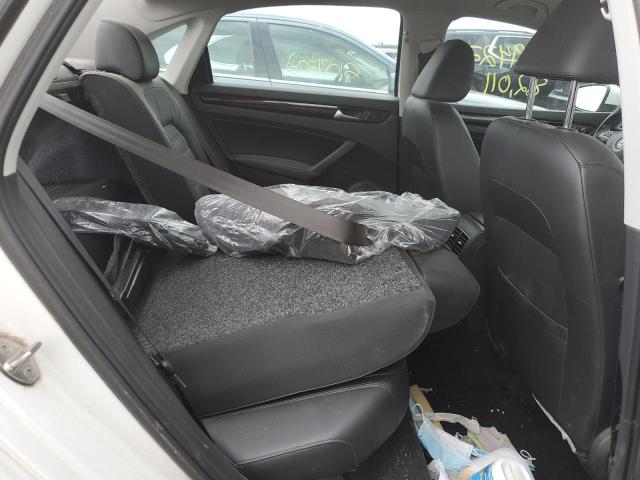 Photo 6 from auction – 2015 VOLKSWAGEN PASSAT SEL with VIN 1VWCV7A37FC064069