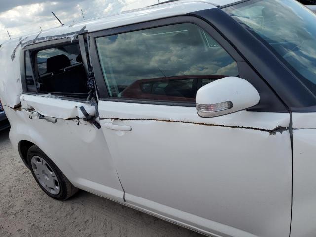 Photo 9 from auction – 2012 TOYOTA SCION XB with VIN JTLZE4FE8C1146121