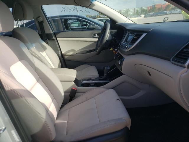 Photo 5 from auction – 2016 HYUNDAI TUCSON SE with VIN KM8J23A49GU149488