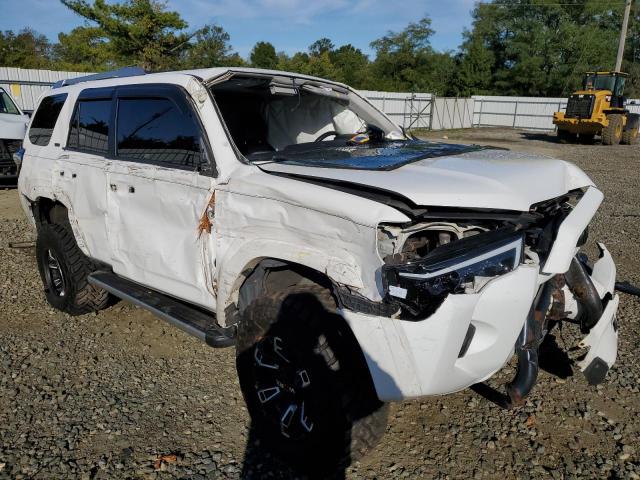 Photo 9 from auction – 2014 TOYOTA 4RUNNER SR with VIN JTEBU5JR7E5196726
