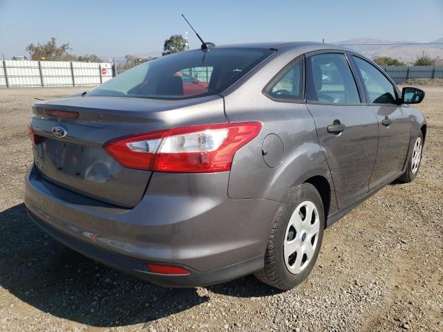 Photo 4 from auction – 2014 FORD FOCUS S with VIN 1FADP3E27EL287308