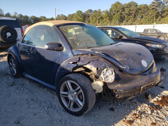 VOLKSWAGEN NEW BEETLE 2004 with VIN 3VWCD31Y74M322738 - Photo from auction